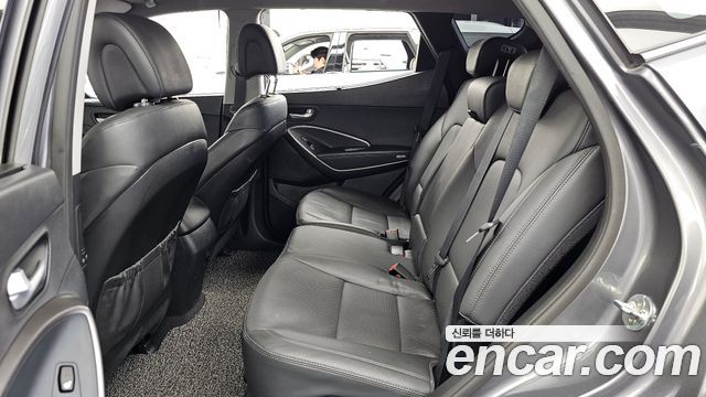 Hyundai Santa Fe The Prime Diesel 2.0 2WD Premium 2016 — фото 26