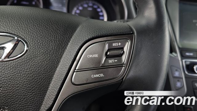Hyundai Santa Fe The Prime Diesel 2.0 2WD Premium 2016 — фото 28