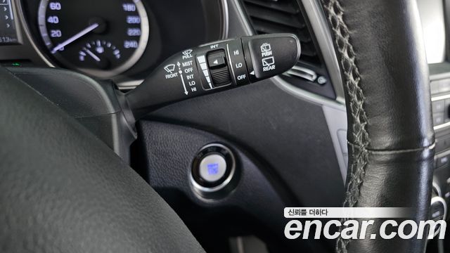 Hyundai Santa Fe The Prime Diesel 2.0 2WD Premium 2016 — фото 29