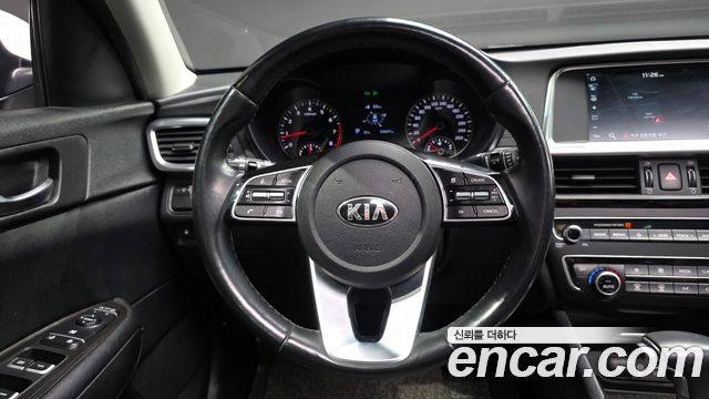 Kia K5 (II) 2.0 Prestige 2019 — фото 13