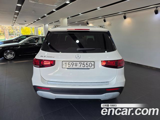 Mercedes-Benz GLB-Class (X247) GLB200 d 2021 — фото 4