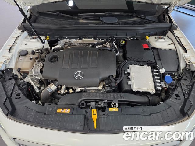 Mercedes-Benz GLB-Class (X247) GLB200 d 2021 — фото 6