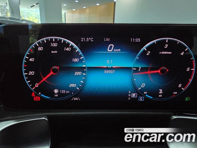 Mercedes-Benz GLB-Class (X247) GLB200 d 2021 — фото 8