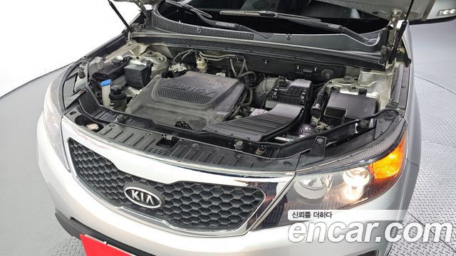 Kia Sorento R Diesel 2.0 2WD TLX High-Deluxe 2012 — фото 6
