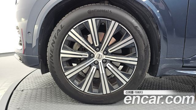 Volvo XC90 (II) T8 Inscription Hybird 2021 — фото 5