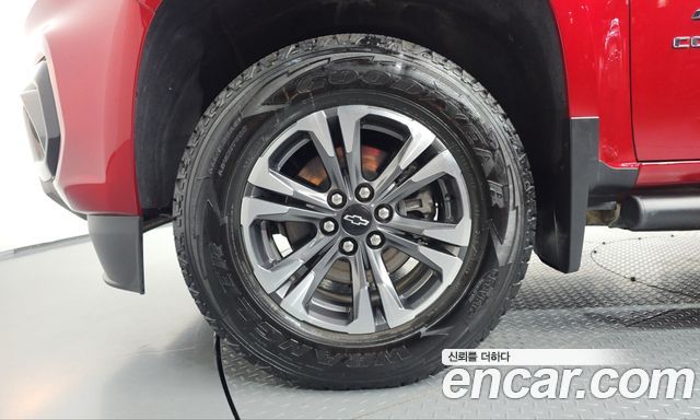 Chevrolet Real New Colorado 3.6 Z71-X 4WD 2021 — фото 5