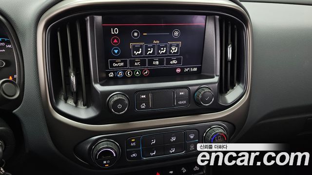 Chevrolet Real New Colorado 3.6 Z71-X 4WD 2021 — фото 19