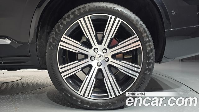 Volvo XC90 (II) B6 Ultimate Bright 2023 — фото 21