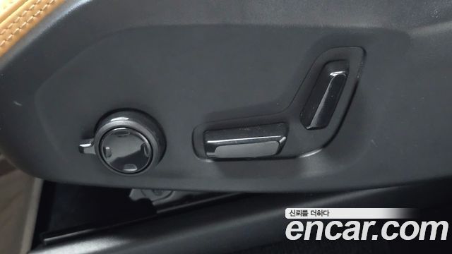 Volvo XC90 (II) B6 Ultimate Bright 2023 — фото 31