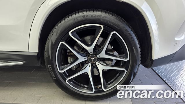 Mercedes-Benz GLE-Class (W167) AMG GLE53 4MATIC+ 2022 — фото 27