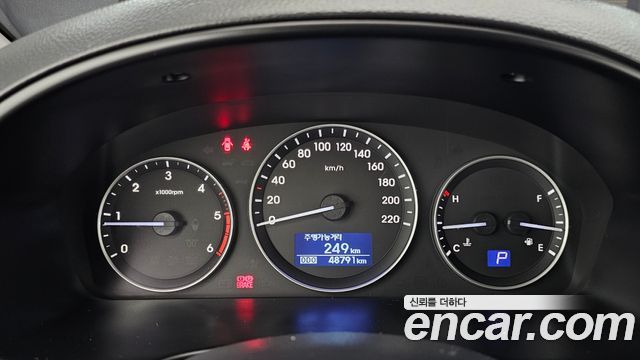 Hyundai Grand Starex Van 3-Seater Smart 2018 — фото 8