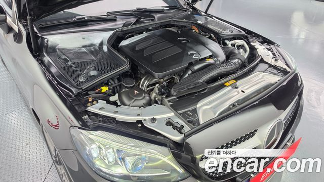Mercedes-Benz C-Class (W205) C200 Cabriolet 2021 — фото 6
