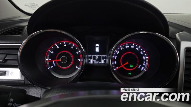 KG Mobility (SsangYong) Tivoli LX 2WD DLX 2015 — фото 8
