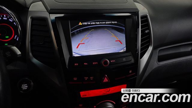 KG Mobility (SsangYong) Tivoli LX 2WD DLX 2015 — фото 15