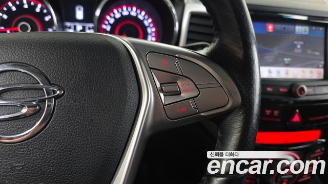 KG Mobility (SsangYong) Tivoli LX 2WD DLX 2015 — фото 18