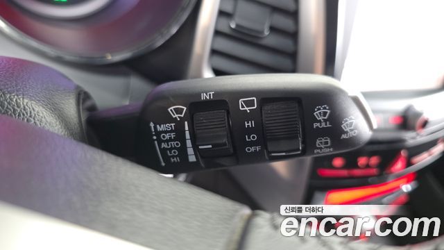 KG Mobility (SsangYong) Tivoli LX 2WD DLX 2015 — фото 30