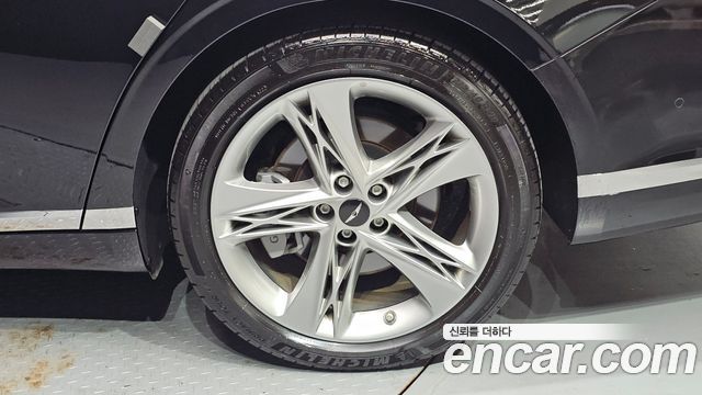 Genesis G90 (RS4) Gasoline 3.5 Turbo AWD 2023 — фото 21