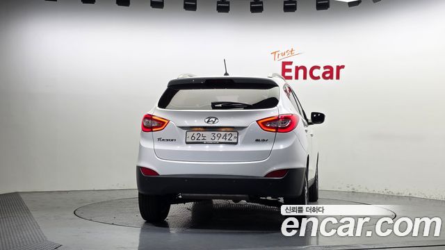 Hyundai Tucson ix Diesel(e-VGT) 2WD Smart special 2014 — фото 4