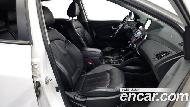 Hyundai Tucson ix Diesel(e-VGT) 2WD Smart special 2014 — фото 11