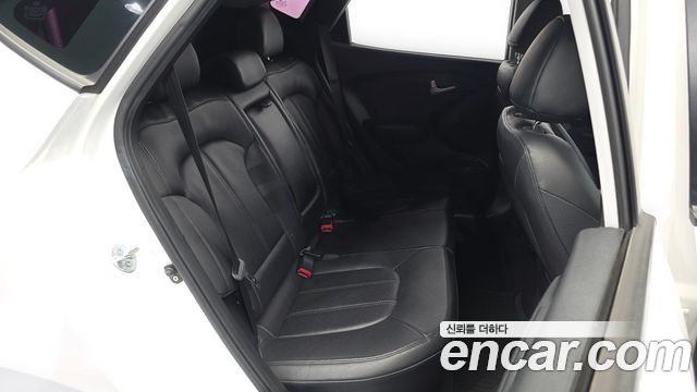 Hyundai Tucson ix Diesel(e-VGT) 2WD Smart special 2014 — фото 12