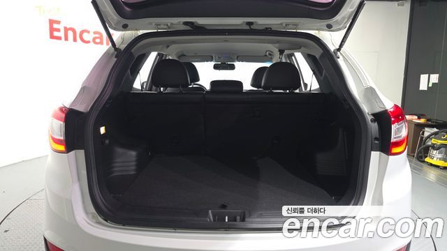 Hyundai Tucson ix Diesel(e-VGT) 2WD Smart special 2014 — фото 20