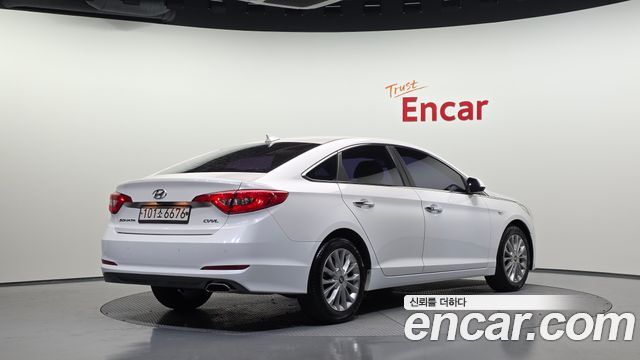 Hyundai Sonata (LF) 2.0 Style Special 2016 — фото 2