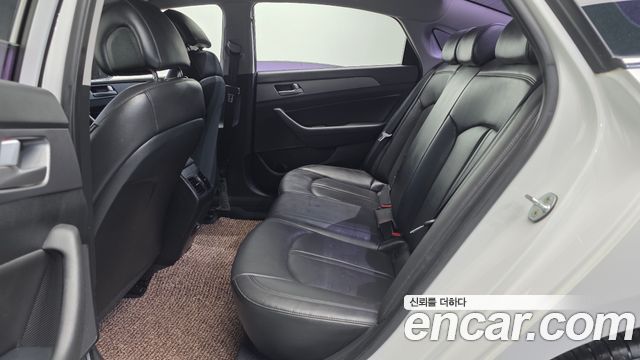 Hyundai Sonata (LF) 2.0 Style Special 2016 — фото 12