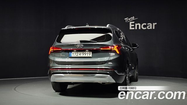 Hyundai Santa Fe Diesel 2.2 2WD Calligraphy 2021 — фото 4