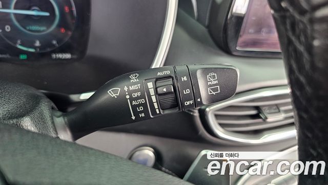 Hyundai Santa Fe Diesel 2.2 2WD Calligraphy 2021 — фото 29