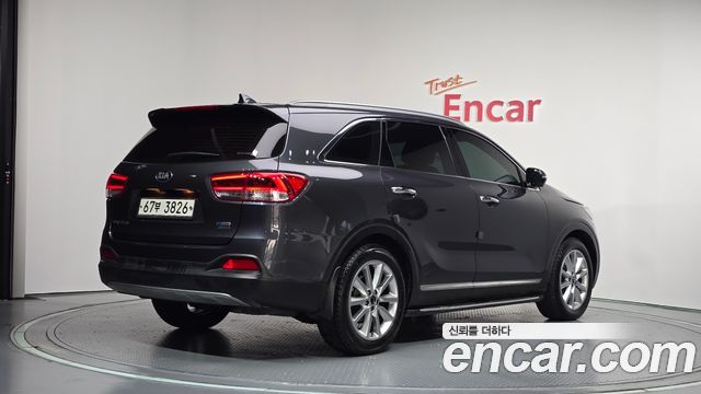 Kia Sorento Diesel 2.2 4WD Noblesse Special 2015 — фото 2