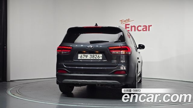 Kia Sorento Diesel 2.2 4WD Noblesse Special 2015 — фото 4