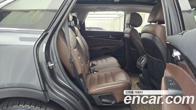 Kia Sorento Diesel 2.2 4WD Noblesse Special 2015 — фото 11