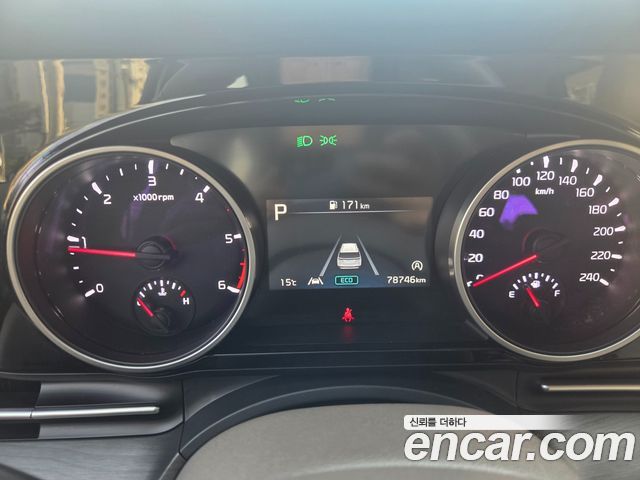 Kia Carnival (IV) Diesel 9-Seater Prestige 2021 — фото 17