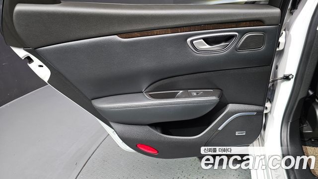 Renault Korea SM6 1.6 TCe RE 2016 — фото 25