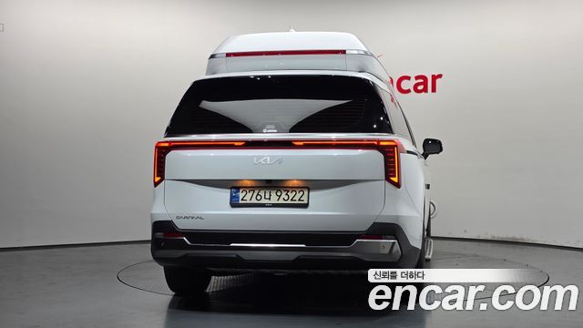 Kia Carnival (IV) Gasoline 7-Seater Hi Limousine Signature 2024 — фото 4