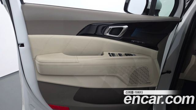 Kia Carnival (IV) Gasoline 7-Seater Hi Limousine Signature 2024 — фото 24