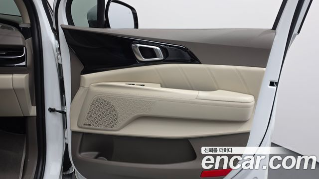 Kia Carnival (IV) Gasoline 7-Seater Hi Limousine Signature 2024 — фото 25