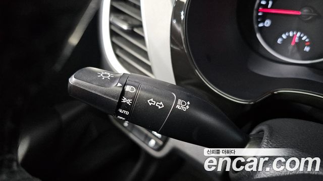 Kia Seltos Gasoline 1.6 Turbo 2WD Trendy 2020 — фото 18