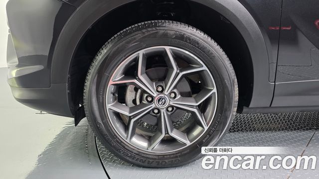 KG Mobility (SsangYong) Beautiful Korando Gasoline 1.5 4WD R-Plus 2022 — фото 5