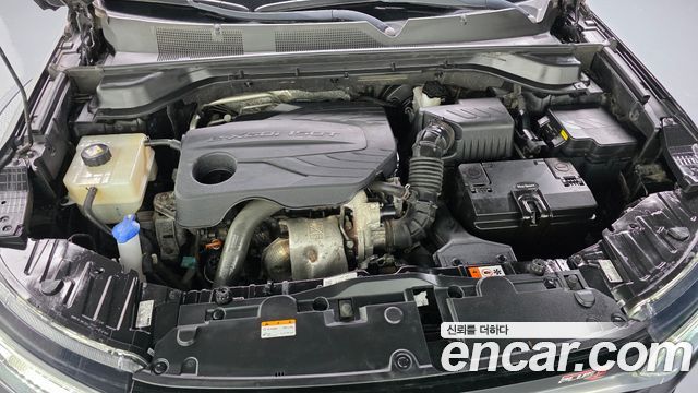 KG Mobility (SsangYong) Beautiful Korando Gasoline 1.5 4WD R-Plus 2022 — фото 6