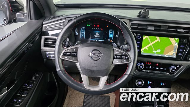 KG Mobility (SsangYong) Beautiful Korando Gasoline 1.5 4WD R-Plus 2022 — фото 13