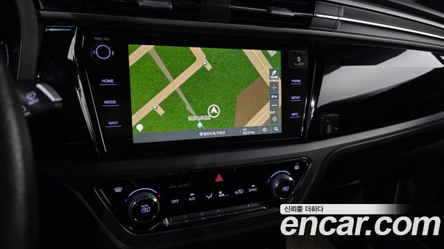KG Mobility (SsangYong) Beautiful Korando Gasoline 1.5 4WD R-Plus 2022 — фото 15
