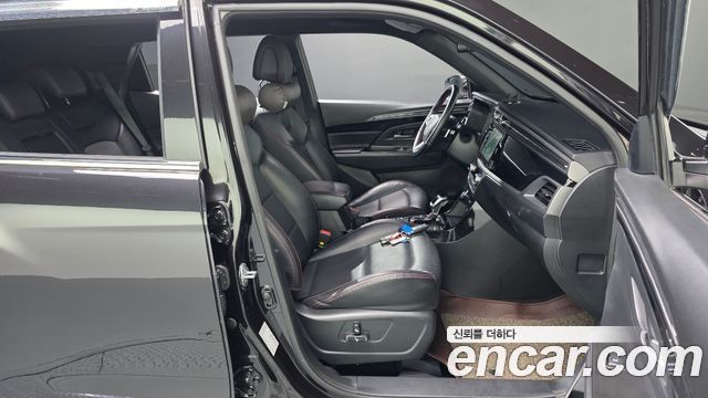 KG Mobility (SsangYong) Beautiful Korando Gasoline 1.5 4WD R-Plus 2022 — фото 26