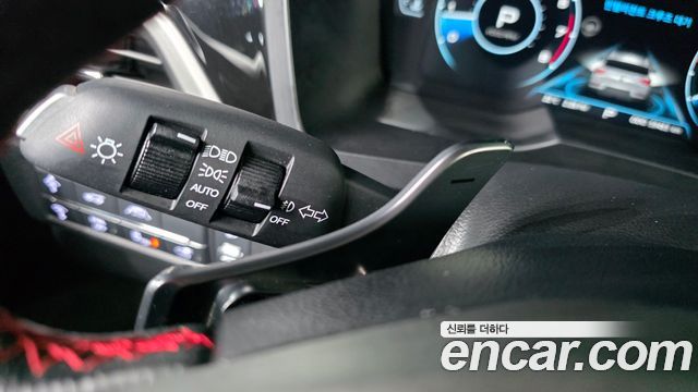 KG Mobility (SsangYong) Beautiful Korando Gasoline 1.5 4WD R-Plus 2022 — фото 27