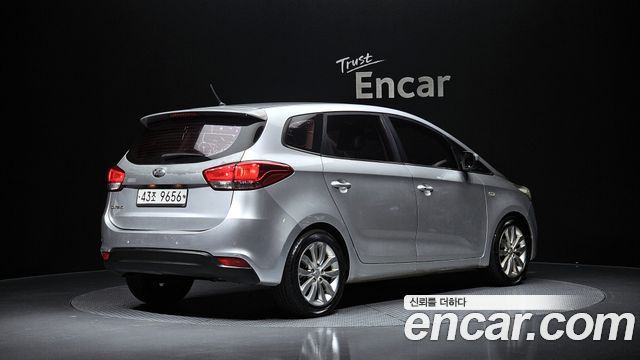 Kia Carens 2.0 LPi Prestige 2014 — фото 2