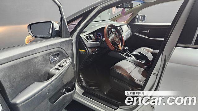 Kia Carens 2.0 LPi Prestige 2014 — фото 10