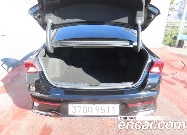 Kia K5 (III) 2.0 Signature 2023 — фото 6