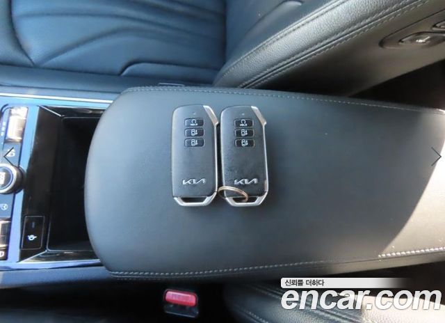 Kia K5 (III) 2.0 Signature 2023 — фото 23