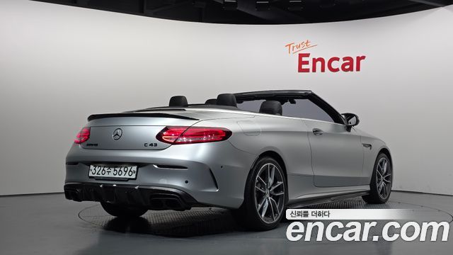 Mercedes-Benz C-Class (W205) C43 AMG 4MATIC Cabrioiet 2019 — фото 2