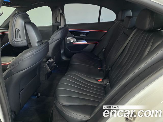 Mercedes-Benz E-Class (W214) E300 4MATIC Exclusive 2024 — фото 21